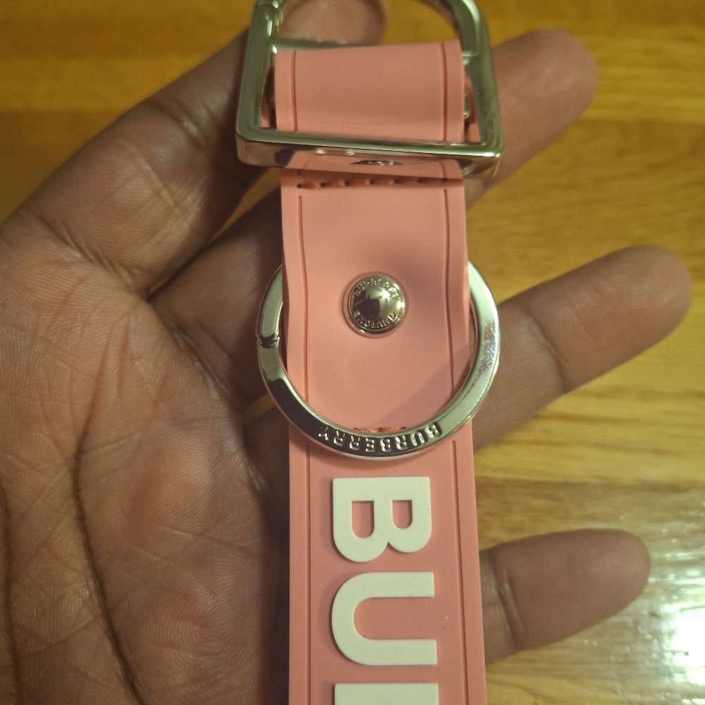 Burberry Logo Silicone Keyring and Charm - Picture 12 of 13